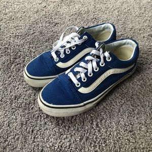 Blue vans